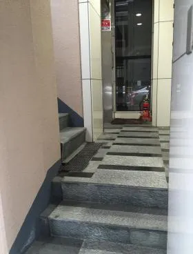 箱崎テイトビルの外観