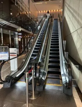 東京倶楽部ビルディングの外観