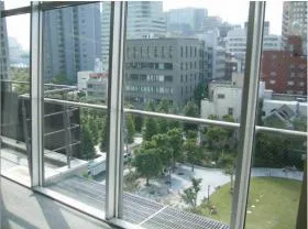 箱崎公園ビルの外観