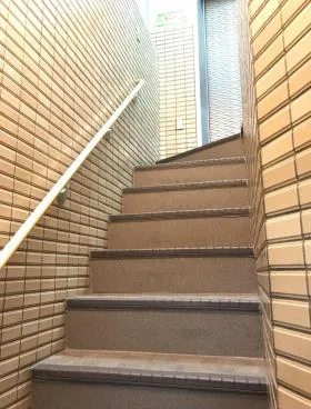 奥村ビルの外観