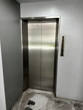 INOKOビルの外観