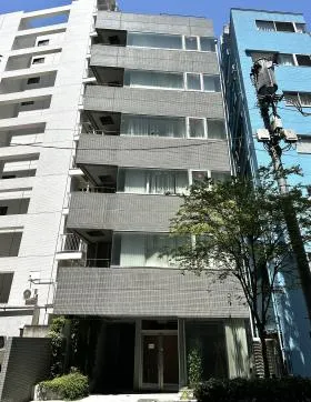 INOKOビルの外観