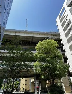 INOKOビルの外観