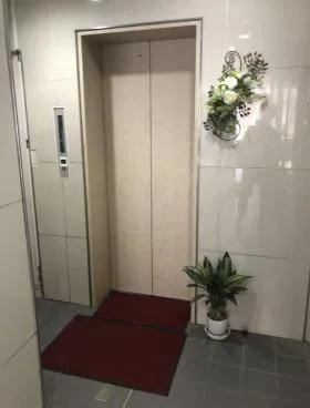 茄子倉ビルの外観
