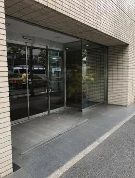 いちご乃木坂ビルの外観
