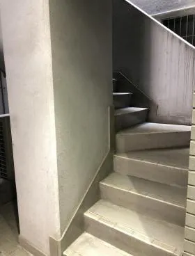高田ビルの外観