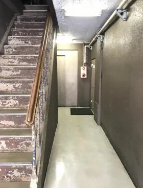 浜町ビルの外観