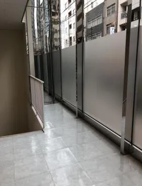 D2ビルの外観