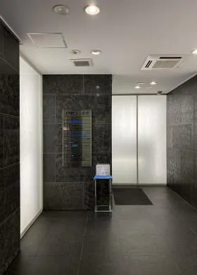IMCビル新橋の外観