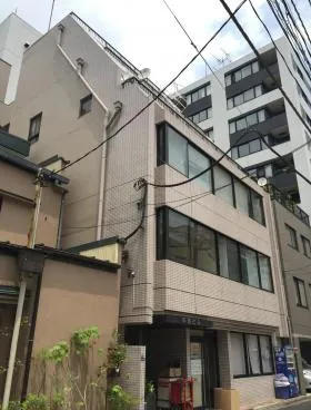 平野ビルの外観