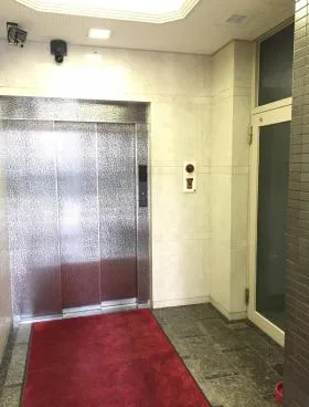 プライム浜町ビルの外観
