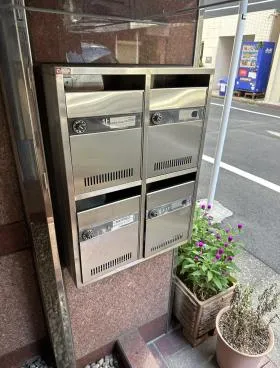 藤ビルの外観