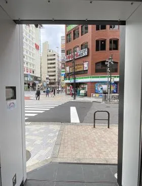 陽光セントラル六本木ビルの外観