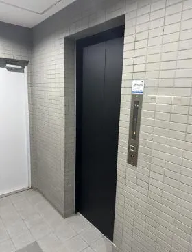 プライム日本橋の外観