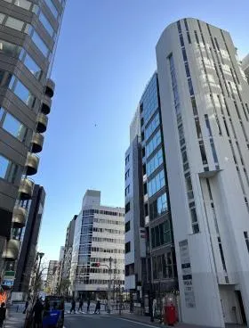 紙パルプ会館の外観