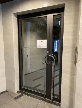 ピーコス日本橋ビルの外観