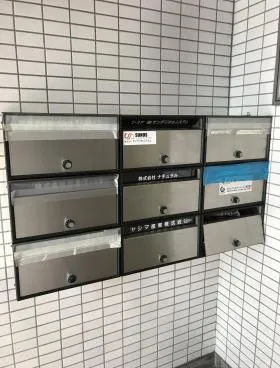 ヤシマ日本橋ビルの外観