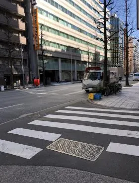 日本橋吉泉ビルの外観