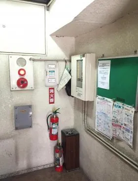 堀留寿ビルの外観