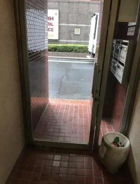 長谷川ビルの外観