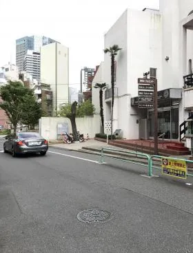 第2大新京ビルの外観