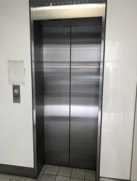 日本橋親和ビルの外観