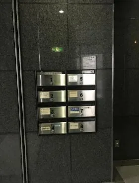 新宿小川ビルの外観