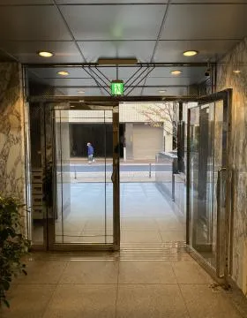 小池ビルの外観