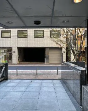 小池ビルの外観