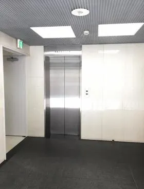 京橋大栄ビルの外観
