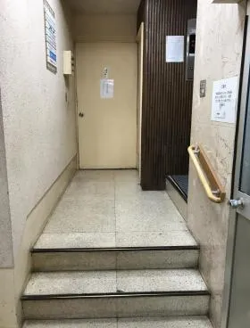 秋葉ビルの外観