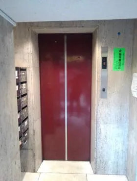 平和ビル3号館の外観