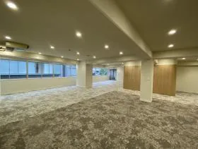平和ビル3号館の外観