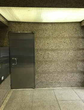 ベルデ青山ビルの外観