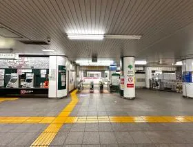 都営浅草線「宝町駅」