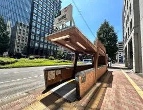 A6出入口（地上）