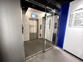 ACN京橋八重洲ビルの外観