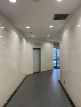 山手ビルの外観