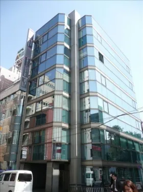 池袋パークサイドビルの外観