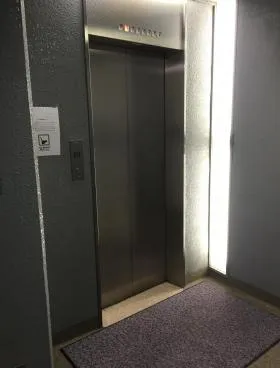 池袋パークサイドビルの外観