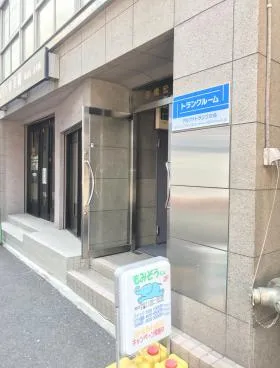 京橋宏陽ビルの外観
