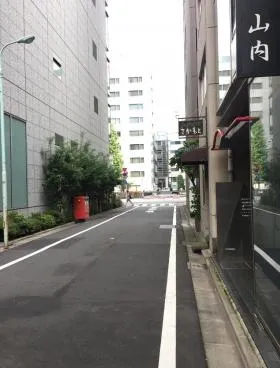 中山ビルの外観