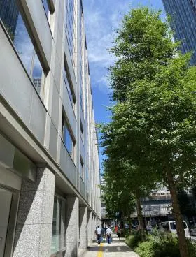 新大手町ビルの外観