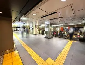 東京メトロ銀座線「京橋駅」
