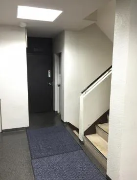 コルマ京橋ビルの外観