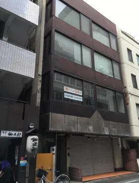 ミカタビルの外観