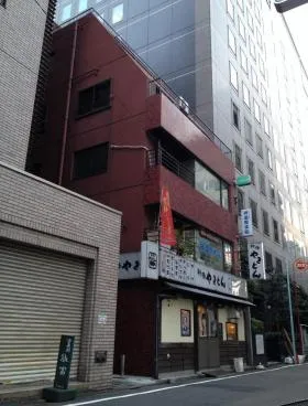 三津和ビルの外観