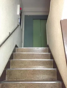 三津和ビルの外観