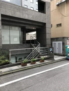 京橋共同ビルの外観