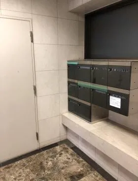京橋共同ビルの外観